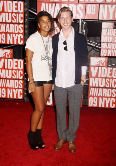 ASHER ROTH AND GIRLFRIEND