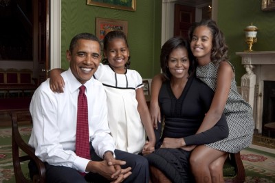 BARACK OBAMA FAMILY PORTRAIT GREEN ROOM WH