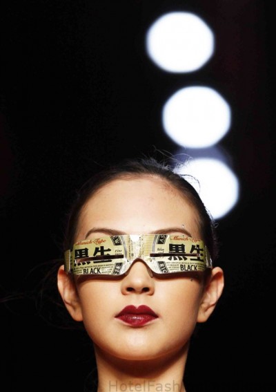 HONG KONG MODEL in VIVIENNE WESTWOOD