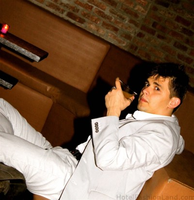 dont-take-my-pictureweb21